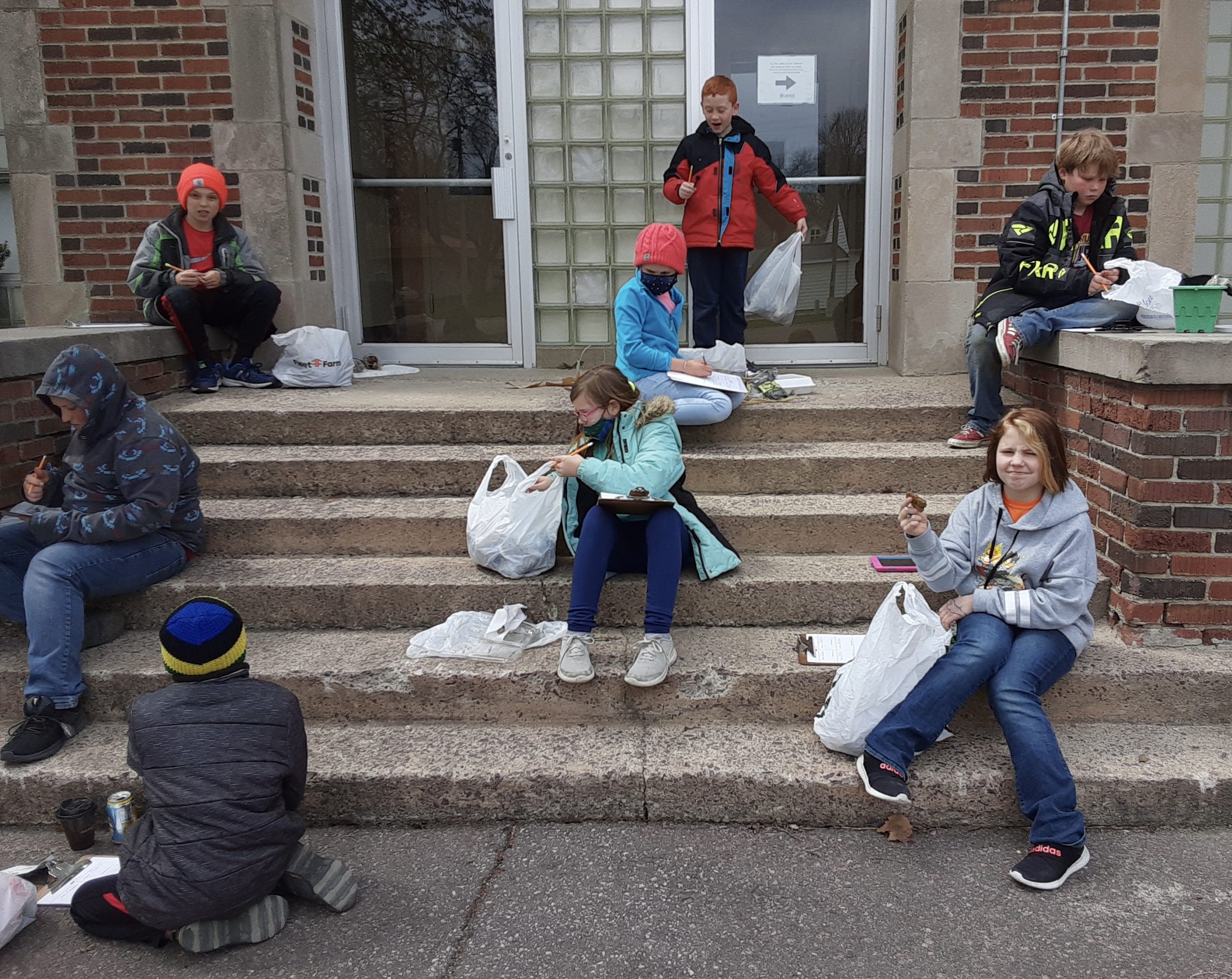 LCS 4th, 5th-graders talk trash | News, Sports, Jobs - Vimarsana News